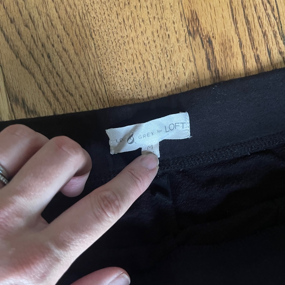 LOFT Lou & Grey Signaturesoft Sweatpants - Picture 4 of 5